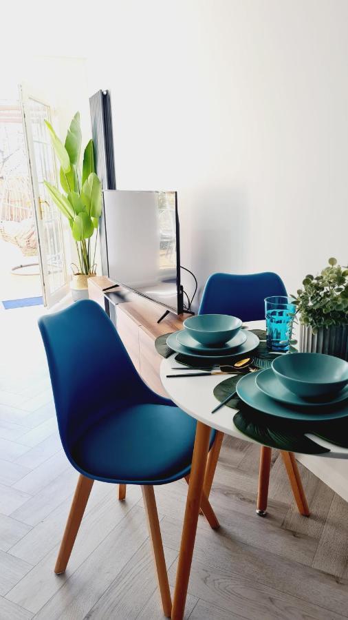 Beautiful 2Bed House With Garden, Walking Distance To Town - Free Parking Apartment Глазгоу Екстериор снимка