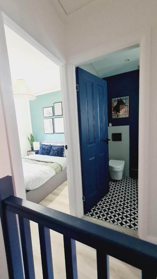 Beautiful 2Bed House With Garden, Walking Distance To Town - Free Parking Apartment Глазгоу Екстериор снимка